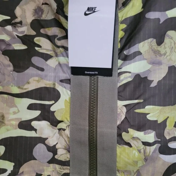 Nike Women’s Oversized Fit Jacket XXL - Picture 4 of 12